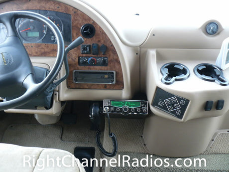 Cobra 29 LX installed below dash