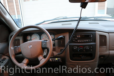 Uniden 520 CB Radio Installed under Dash